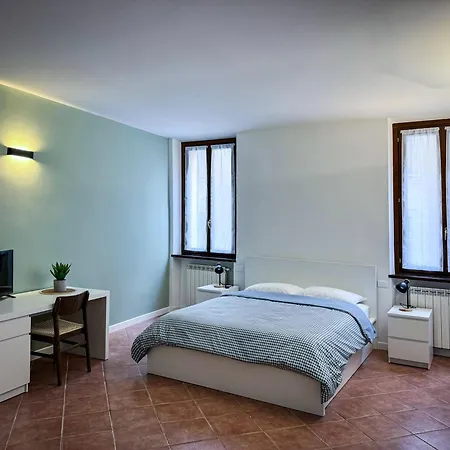 Residenza Gonzaga Pensión *